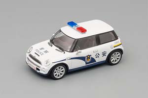 MINI COOPER S ПОЛИЦИЯ КИТАЯ, ПОЛИЦЕЙСКИЕ МАШИНЫ МИРА XX, БЕЛЫЙ