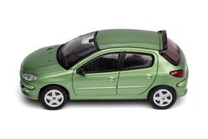 PEUGEOT 206 5-DOOR GREEN / ПЕЖО 5-ДВЕРНЫЙ ЗЕЛЕНЫЙ (ДЛИНА 6 СМ) — фото 4