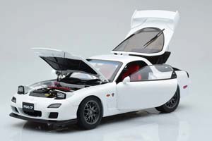 MAZDA RX7 SPIRIT R 2002 WHITE / МАЗДА РХ7 БЕЛЫЙ (С ДВИГАТЕЛЕМ) — фото 3