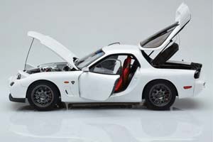 MAZDA RX7 SPIRIT R 2002 WHITE / МАЗДА РХ7 БЕЛЫЙ (С ДВИГАТЕЛЕМ) — фото 7