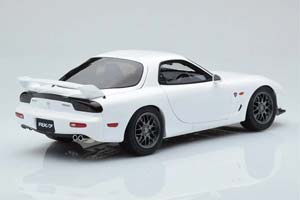 MAZDA RX7 SPIRIT R 2002 WHITE / МАЗДА РХ7 БЕЛЫЙ (С ДВИГАТЕЛЕМ) — фото 2