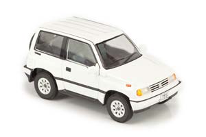 SUZUKI VITARA 1992 БЕЛЫЙ — фото 9
