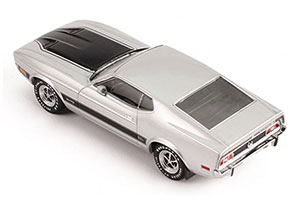 FORD MUSTANG MACH 1 1973 СЕРЕБРИСТЫЙ С ЧЕРНЫМ — фото 3