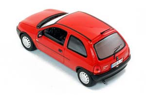 OPEL CORSA B 1994 RED — фото 2