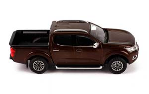 NISSAN NAVARA PICK-UP 2017 КОРИЧНЕВЫЙ МЕТАЛЛИК — фото 4