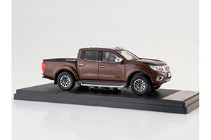 NISSAN NAVARA 2015 BROWN METALLIC — фото 6