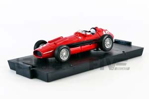 MASERATI 250 F PROVA GP ITALIE 1957 JEAN BEHRA #46 — фото 2