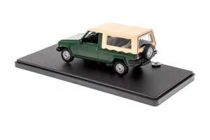 RENAULT-MAVA 4 FARMA 1983 GREEN/BEIGE — фото 2