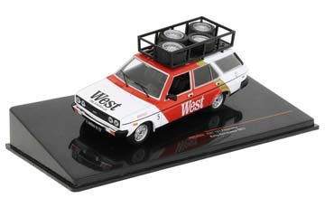 FIAT 131 PANORAMA ТЕХНИЧКА WEST RACING TEAM С БАГАЖНИКОМ И КОЛЕСАМИ НА КРЫШЕ 1979 — фото 4