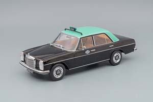 MERCEDES-BENZ 200D W115 LISBOA TAXI 1968, BLACK GREEN