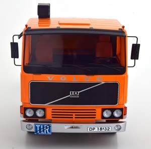 VOLVO F10 1977 ORANGE/BLACK LIMITED EDITION 500 PCS. WITH DECALS / ВОЛЬВО — фото 4