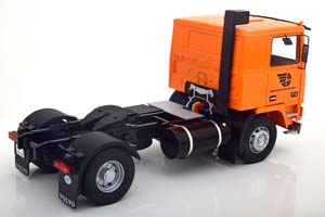 VOLVO F10 VEB KRAFTVERKEHR DRESDEN 1977 ORANGE/BLACK / ВОЛЬВО — фото 2