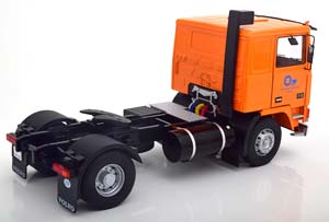 VOLVO F10 VEB KRAFTVERKEHR HALLE 1977 ORANGE/BLACK / ВОЛЬВО — фото 2