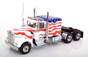 KENWORTH W900 STARS STRIPES WHITE BLUE RED