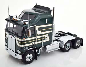 KENWORTH K100 AERODYNE 1976 DARK GREEN-METALLIC SILVER GOLDEN