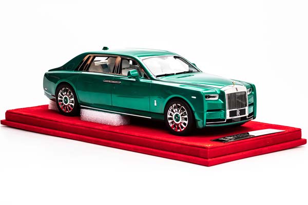 ROLLS-ROYCE PHANTOM VIII 2026 LIGHT GREEN / РОЛЛС РОЙС ФАНТОМ 8 ЗЕЛЕНЫЙ (С БОКСОМ, ЛИМИТ 10/20) — фото 3