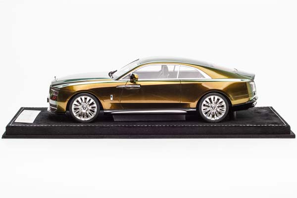 ROLLS-ROYCE SPECTRE 2024 CHAMELION GREEN / РОЛЛС-РОЙС СПЕКТР ЗЕЛЕНЫЙ ХАМЕЛЕОН (С БОКСОМ, ЛИМИТ 02/20) — фото 5