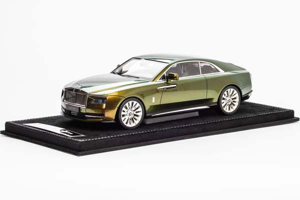 ROLLS-ROYCE SPECTRE 2024 CHAMELION GREEN / РОЛЛС-РОЙС СПЕКТР ЗЕЛЕНЫЙ ХАМЕЛЕОН (С БОКСОМ, ЛИМИТ 02/20)