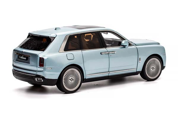 ROLLS-ROYCE CULLINAN 2024 LIGHT BLUE / РОЛЛС-РОЙС КАЛИНАН СВЕТЛО-ГОЛУБОЙ (ЛИМИТ 38/99) — фото 2