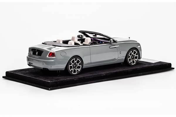 ROLLS-ROYCE DAWN 2026 LIGHT GRAY / РОЛЛС РОЙС ДОУН СВЕТЛО СЕРЫЙ (С БОКСОМ ЛИМИТ 15/25) — фото 3