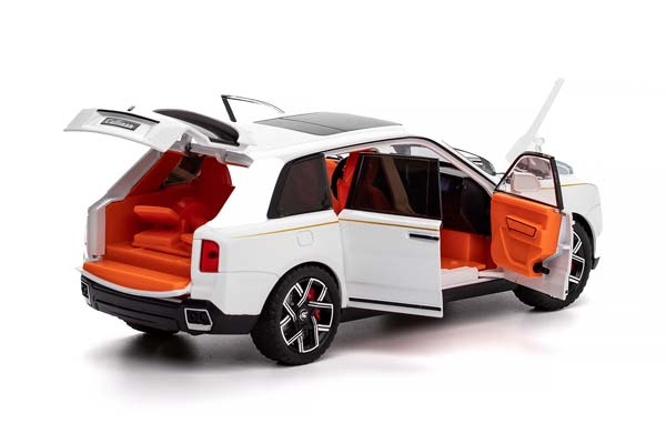 ROLLS-ROYCE CULLINAN II 2026 WHITE (LENGTH 20 CM, WITHOUT PACKAGING) / РОЛЛС-РОЙС КУЛЛИНАН II 2026 БЕЛЫЙ (ДЛИНА 20 СМ, БЕЗ УПАКОВКИ) — фото 4