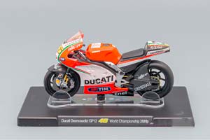 DUCATI DESMOSEDICI GP12 NO 46  WORLD CHAMPIONSHIP, ROSSI (2012) — фото 4