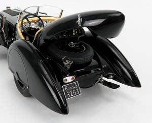 MERCEDES SSK TROSSI 1932 “BLACK PRINCE” MEMORIAL EDITION 600 PCS — фото 6