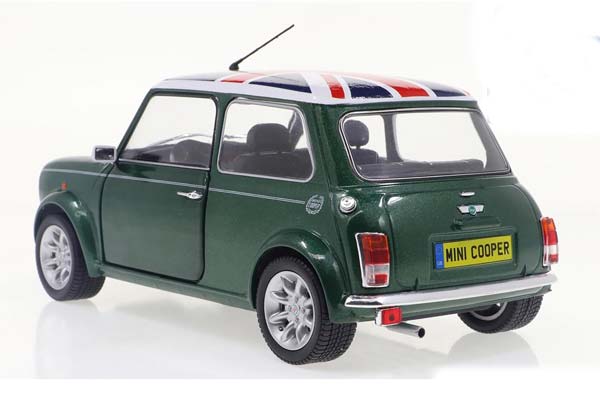 MINI COOPER SPORT 1997 BRITISH RACING GREEN / МИНИ КУПЕР СПОРТ ЗЕЛЕНЫЙ — фото 2