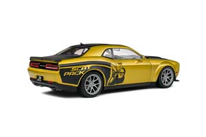 DODGE CHALLENGER R/T SCAT PACK WIDEBODY 2020 GOLDEN/FLAT BLACK — фото 4