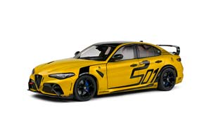 ALFA ROMEO GIULIA GTA M 2022 YELLOW METALLIC/BLACK