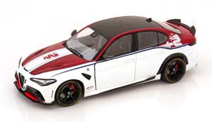 ALFA ROMEO GIULIA GTA 2023 WHITEMETALLIC DARKRED