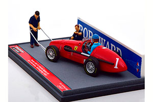 FERRARI 500 F2 GP GERMANY WORLD CHAMPION 1953 ASCARI WITH FIGURINES AND ACESSORIES — фото 2