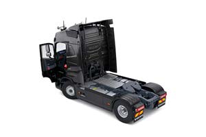 VOLVO FH16 GLOBETROTTER XL 2022 BLACKMETALLIC — фото 8