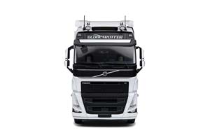 VOLVO FH16 GLOBETROTTER XL 2023 WHITE — фото 5