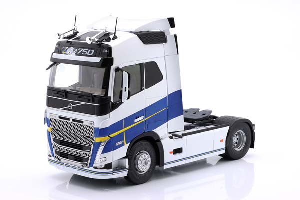 VOLVO TRUCKS FH16 GLOBETROTTER XL GOTEBORG ED 2019 WHITE