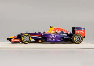 RED BULL RB10 #3 WINNER CANADA GP 2014 DANIEL RICCIARDO — фото 5