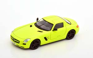 MERCEDES SLS AMG COUPE LIGHTYELLOW