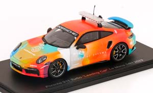 PORSCHE 911 (992) TURBO LEADING CAR 24H LE MANS 2023