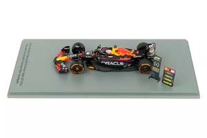 RED BULL F1 RB19 TEAM ORACLE RED BULL RACING №1 WORLD CHAMPION 2ND SPRINT RACE QATAR GP WITH PIT BOARD 2023 MAX VERSTAPPEN, MATT BLUE — фото 4