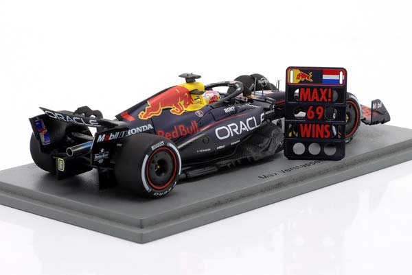 RED BULL RB21 #1 WINNER LAS VEGAS GP FORMULA 1 2025 MAX VERSTAPPEN / РЕД БУЛЛ RB21 ПОБЕДИТЕЛЬ ГРАН-ПРИ ЛАС-ВЕГАСА ФОРМУЛА-1 МАКС ФЕРСТАППЕН КРАСНЫЙ — фото 2