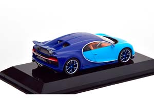 BUGATTI CHIRON 2016 BLUE/LIGHTBLUE — фото 2