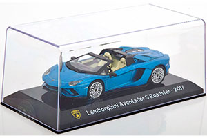 LAMBORGHINI AVENTADOR S ROADSTER 2017 LIGHT BLUE METALLIC — фото 3