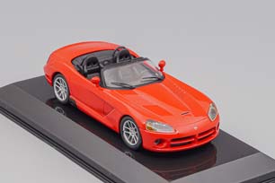DODGE VIPER SRT-10 CONVERTIBLE 2003 RED — фото 3