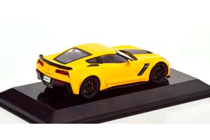 CHEVROLET CORVETTE Z06 2017 YELLOW/FLATBLACK — фото 2