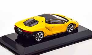 LAMBORGHINI CENTENARIO 2016 YELLOW BLACK — фото 2