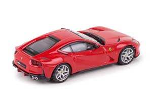 FERRARI 812 SUPERFAST 2017 RED — фото 2
