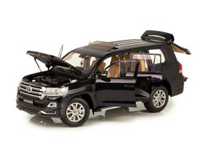 TOYOTA LAND CRUISER LC200 GX. R V6 2020 ЧЕРНЫЙ — фото 3