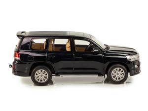 TOYOTA LAND CRUISER LC200 GX. R V6 2020 ЧЕРНЫЙ — фото 4