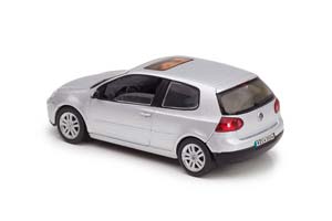 VW VOLKSWAGEN GOLF V СЕРЕБРИСТЫЙ МЕТАЛЛИК — фото 6