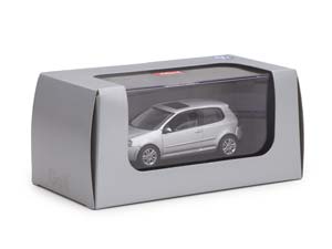 VW VOLKSWAGEN GOLF V СЕРЕБРИСТЫЙ МЕТАЛЛИК — фото 11